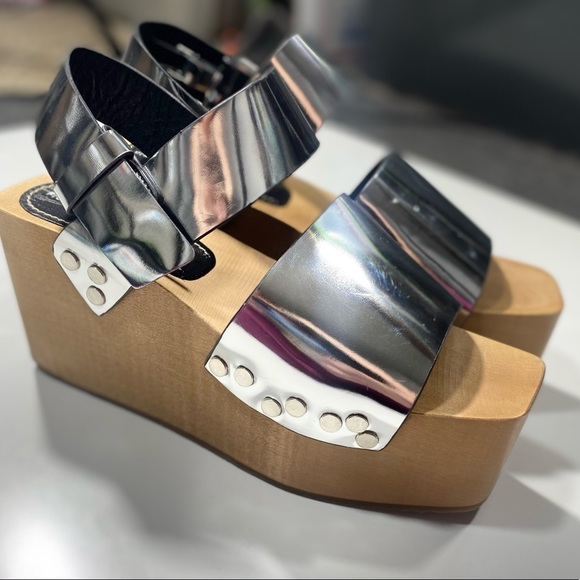 Proenza Schouler Metallic Silver Leather Chunky Platform Studded Clogs NWOT‎ 9